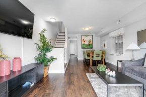 Grand Carytown family home 6BR FREE parking